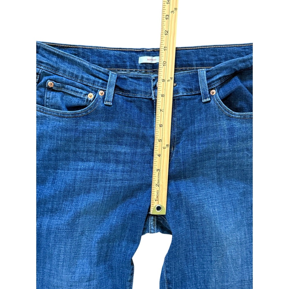 Levis Boyfriend Jeans Womens 31 Medium Wash Blue Denim Straight Leg Stretch - Picture 9 of 12